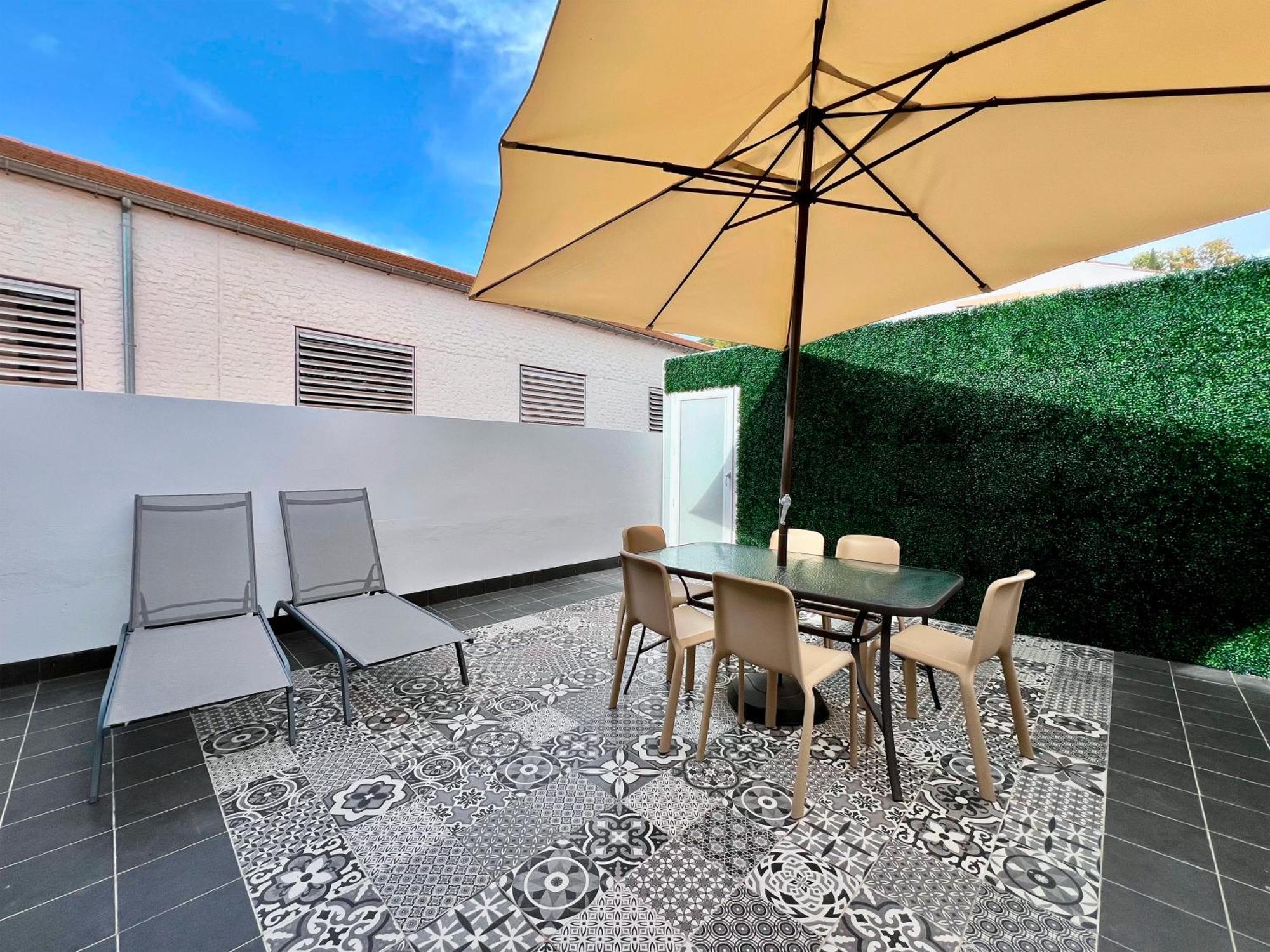 Apartamentos Realejo Campo Del Principe 3000 グラナダ エクステリア 写真